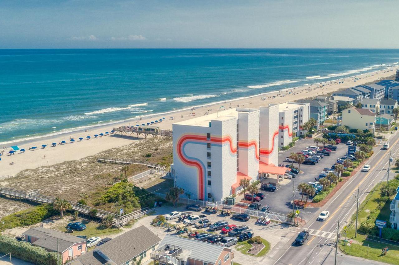 Golden Sands Oceanfront Hotel Carolina Beach Bagian luar foto