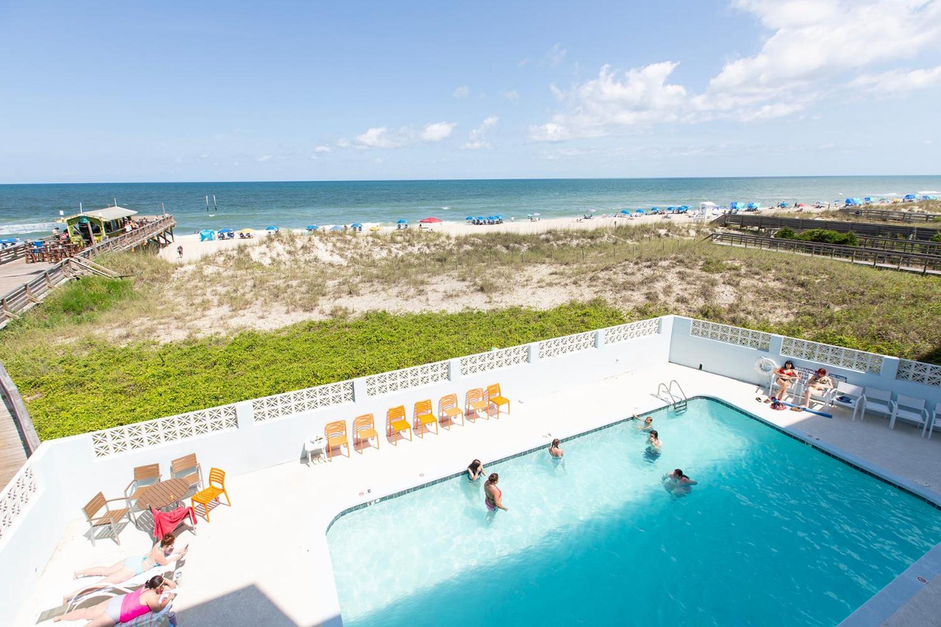 Golden Sands Oceanfront Hotel Carolina Beach Bagian luar foto