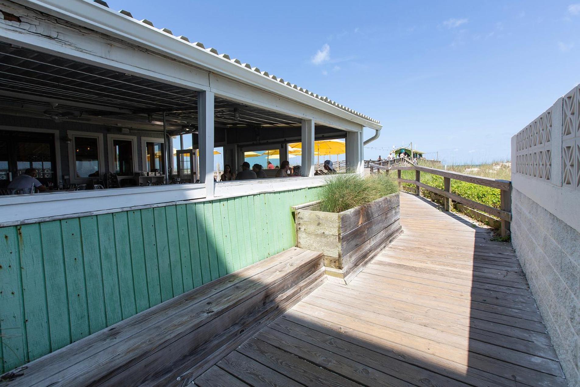 Golden Sands Oceanfront Hotel Carolina Beach Bagian luar foto