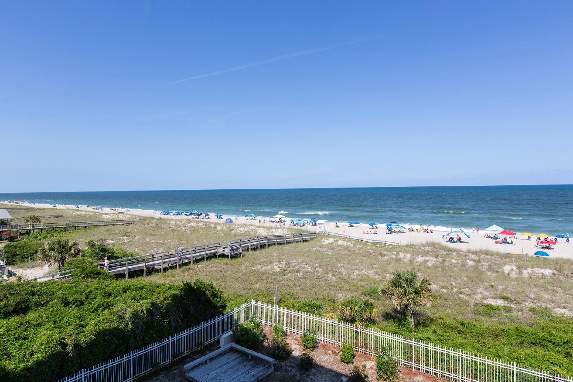 Golden Sands Oceanfront Hotel Carolina Beach Bagian luar foto