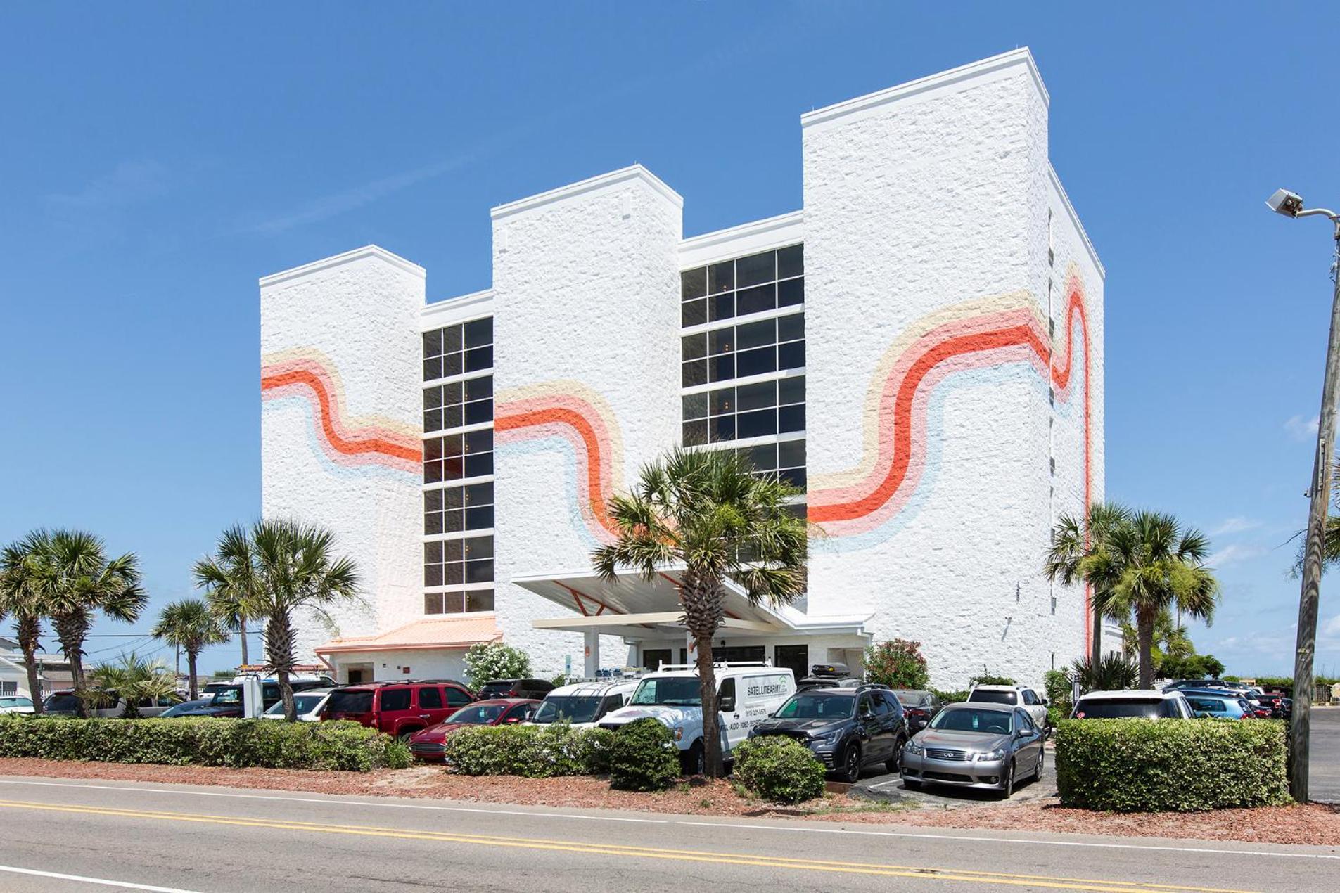 Golden Sands Oceanfront Hotel Carolina Beach Bagian luar foto